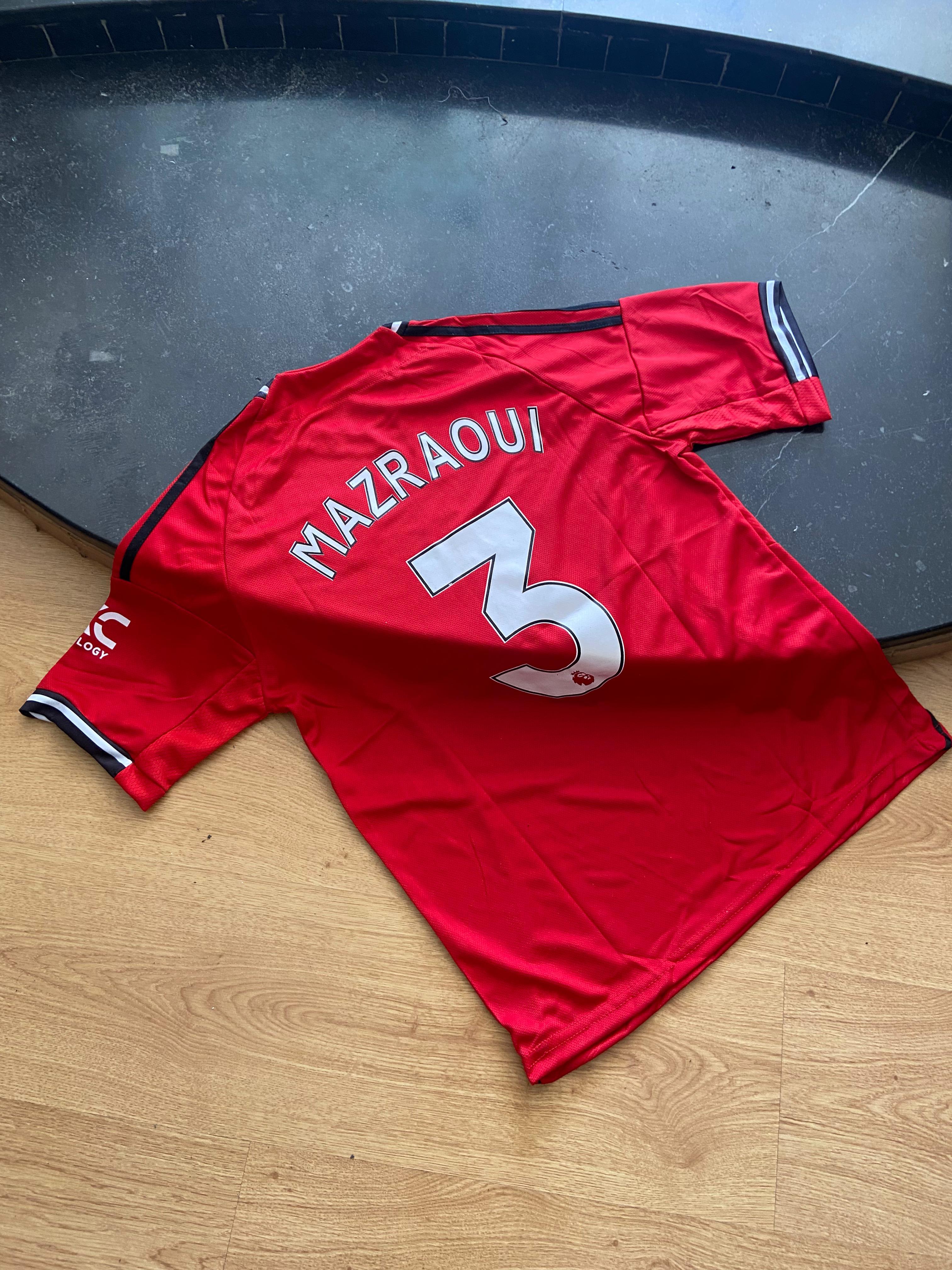 mazraoui Man United  2025/2026